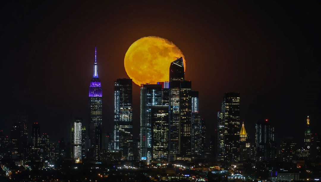 Kanlı Ay Tutulmasıyla görsel şölen: Dünyada böyle görüntülendi