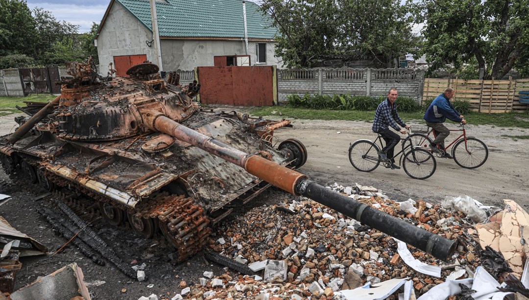 Rus güçlerinin yerle bir ettiği Kiev’in yanı başındaki Zahaltsi halkı: Yaşayacak bir evimiz yok