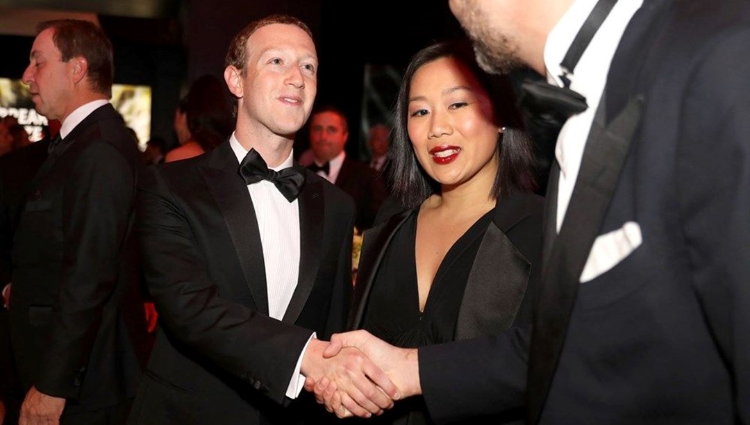 Mark Zuckerberg evini 555 milyon TL’ye sattı