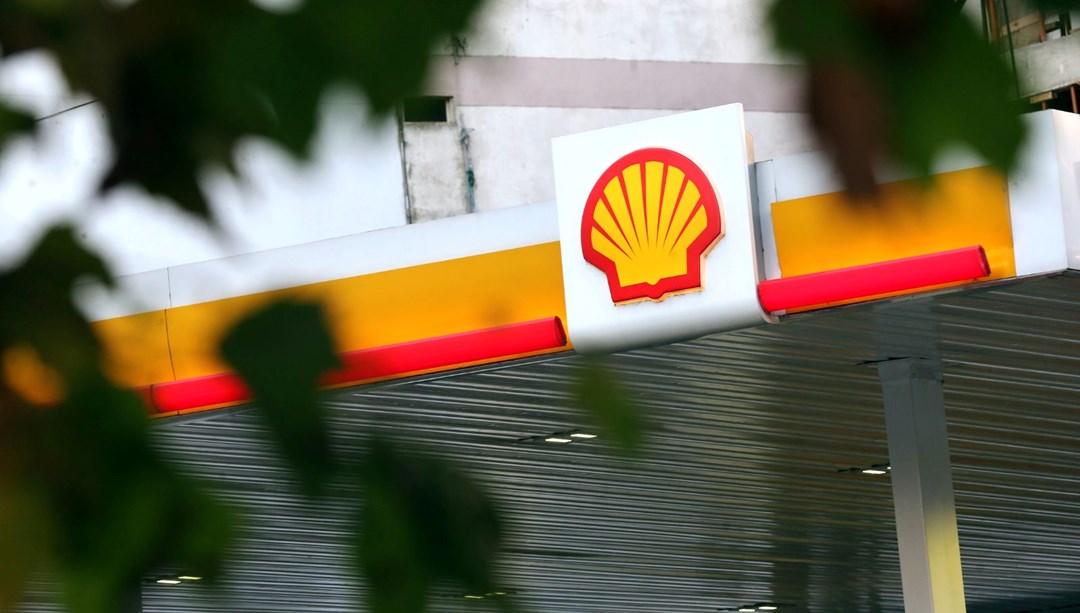 Shell dev LNG tesisinden sevkiyatları durdurdu