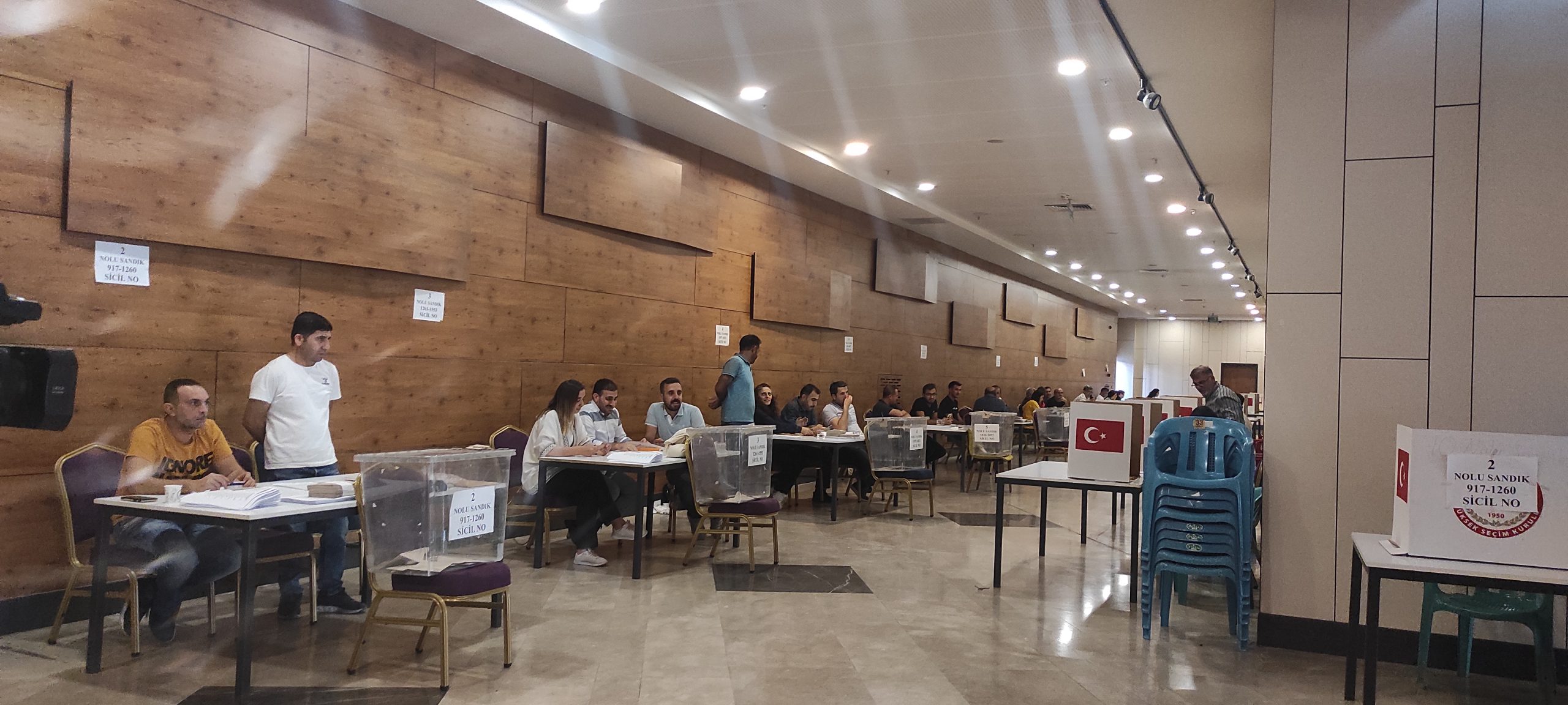 Diyarbakır Barosu organ seçimleri başladı