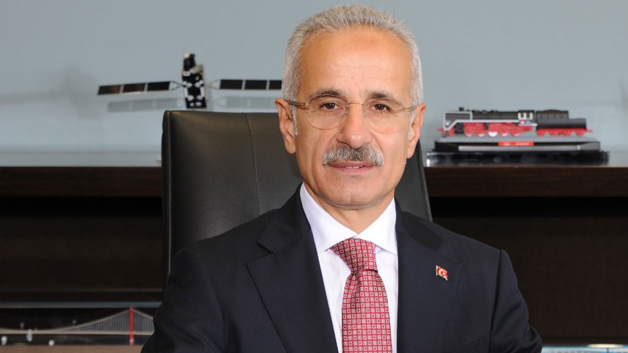 Abdulkadir Uraloğlu, Ankara-İzmir Hızlı Tren Hattı için tarih verdi