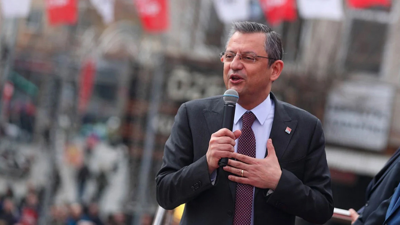 Özel masasındaki İstanbul anketini açıkladı: Olmayan bir adaya karşı fark…