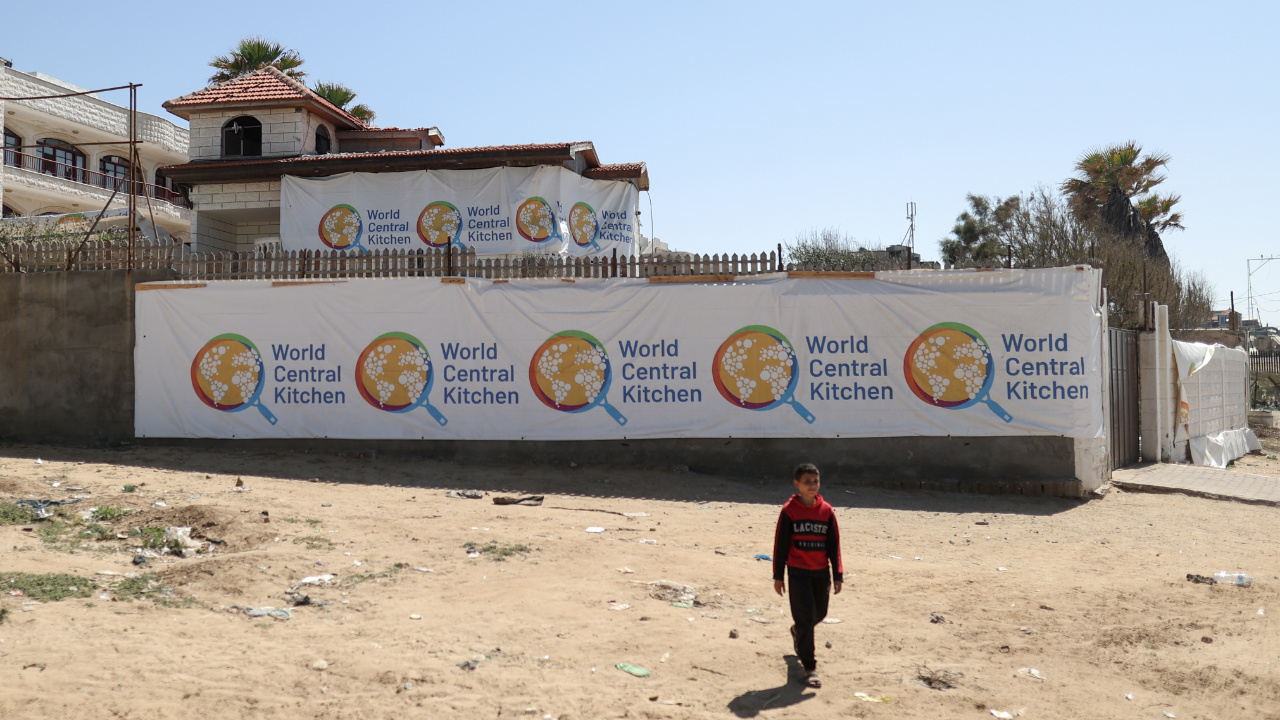 WCK Nusayrat Mülteci Kampı’ndaki faaliyetlerini durdurdu