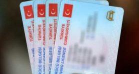 Eski tip ehliyetleri yenileme süresi uzatıldı