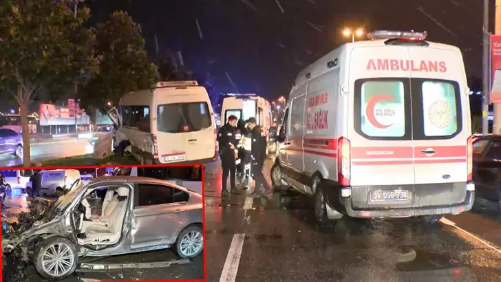 Kartal’da servis minibüsü, otomobille çarpıştı; 7 yaralı