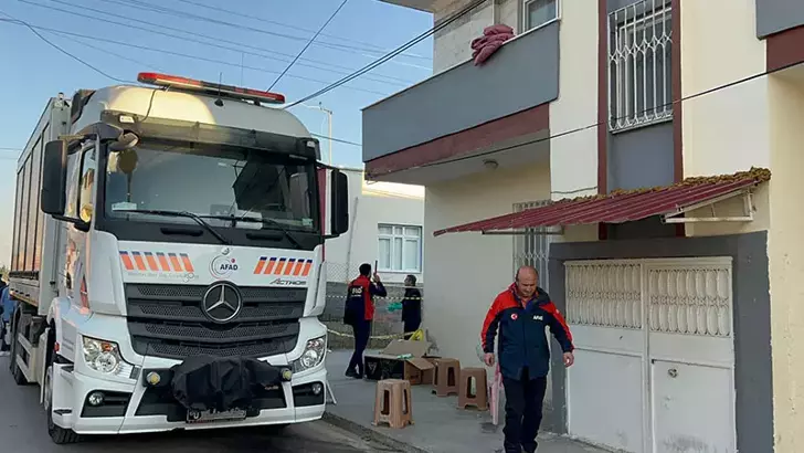 Mersin’de fare zehrinden 2 çocuk öldü, 6 kişi tedaviye alındı