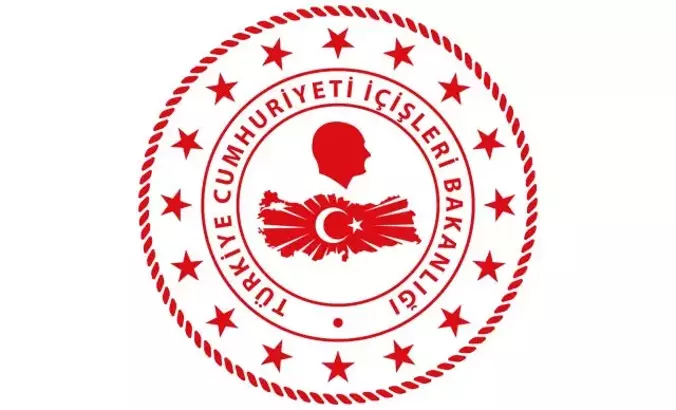 Akdeniz Belediye Başkanı Sarıyıldız görevden uzaklaştırıldı